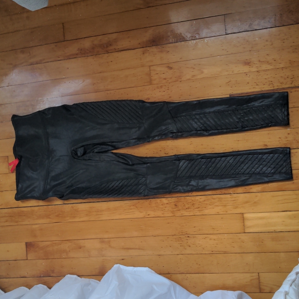 SPANX Faux Leather Moto Leggings